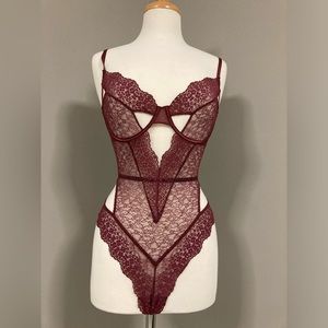 NWOT Victorias Secret - Mauve/ Dusty Rose - Unlined 'Teddy' - Small